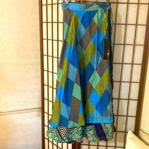 Dresses & Skirts - Blue and Green Patterned Women's Skirt
